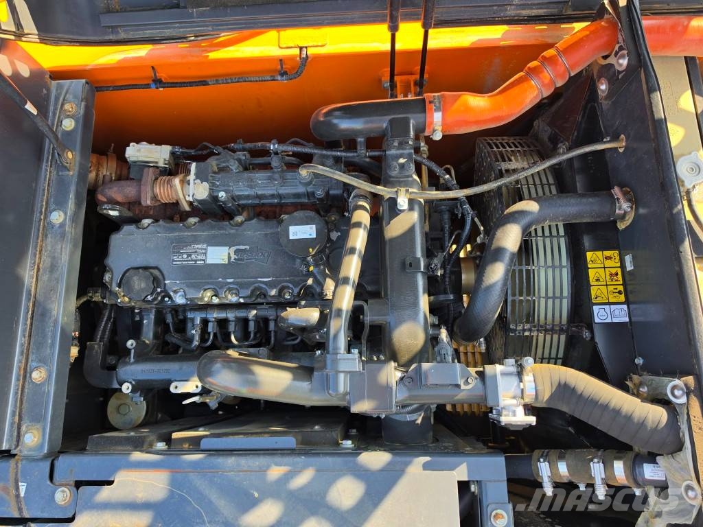 Doosan DX 225 LC-5 Bageri guseničari