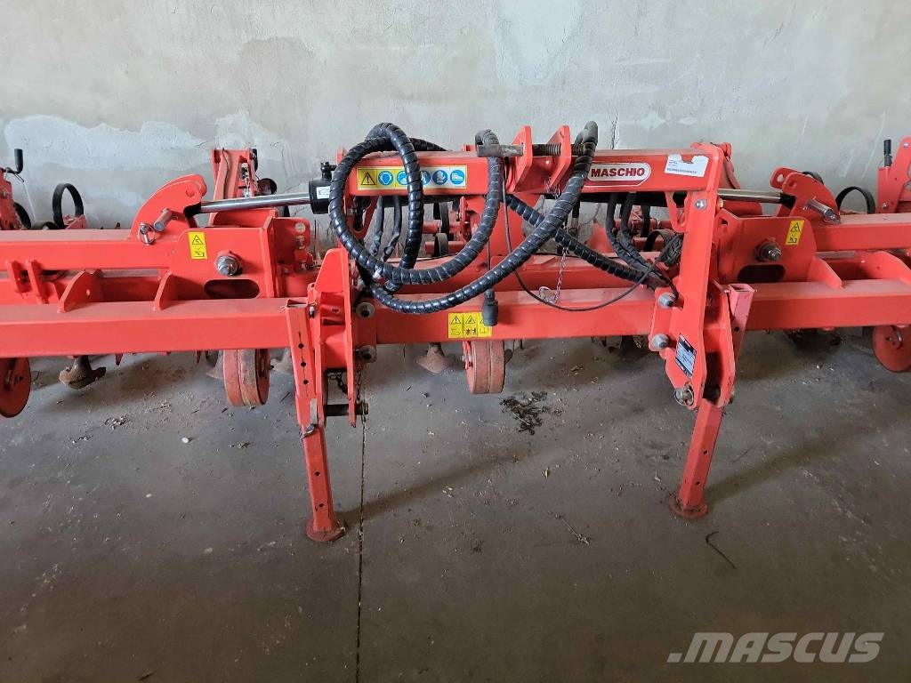 Maschio Gaspardo HS 8F row crop cultivators Hackfruchtkultivator
