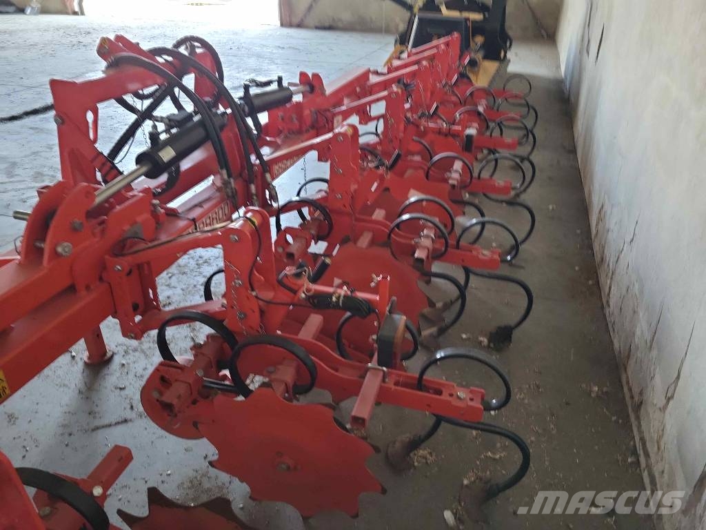 Maschio Gaspardo HS 8F row crop cultivators Hackfruchtkultivator
