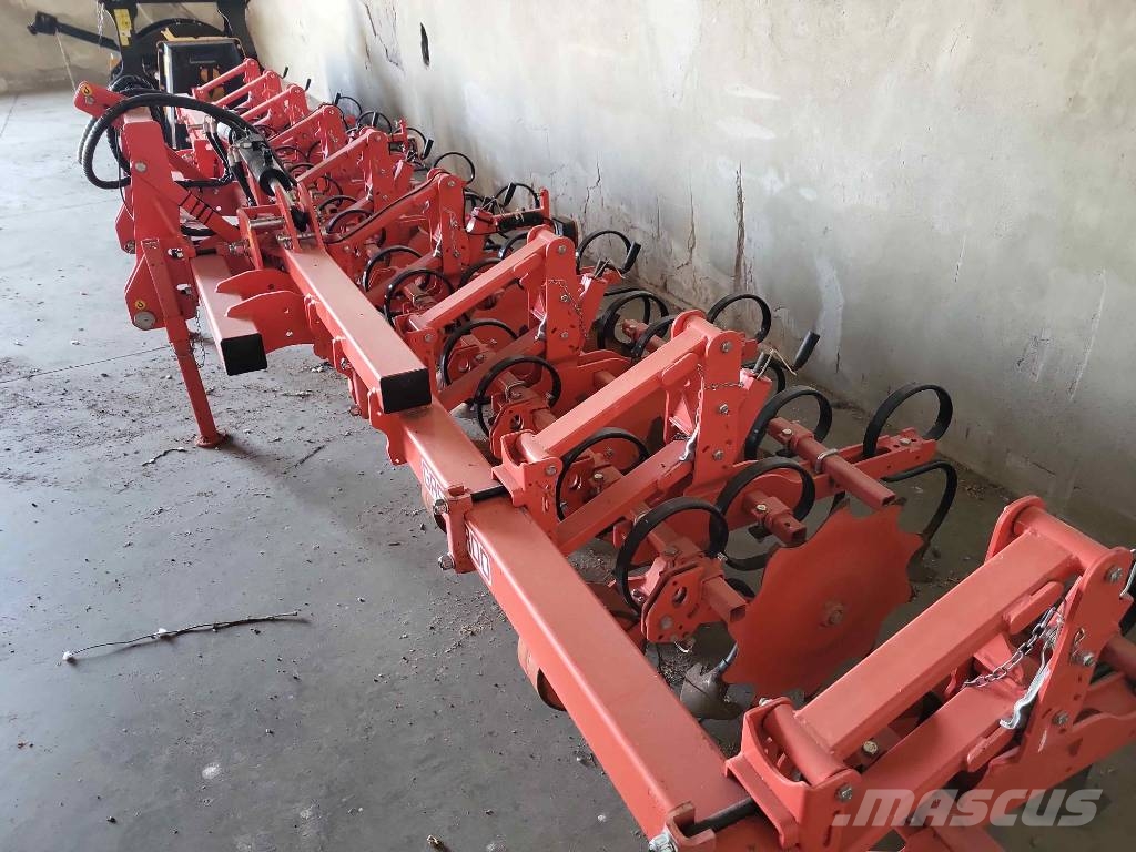 Maschio Gaspardo HS 8F row crop cultivators Hackfruchtkultivator
