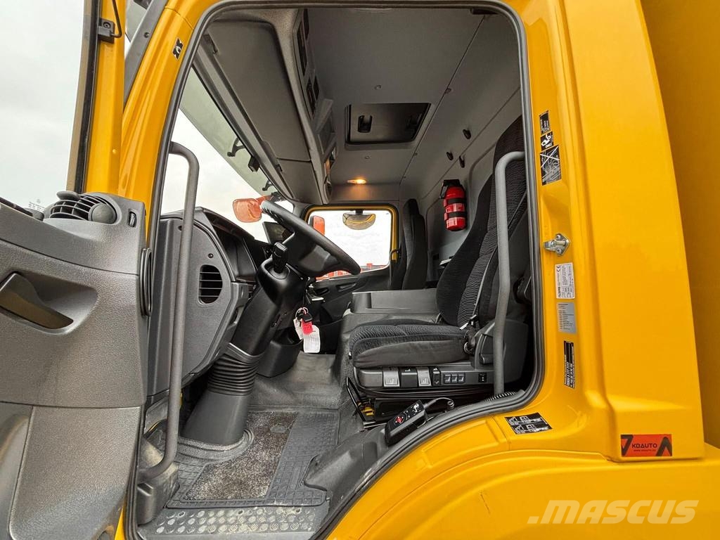 Mercedes-Benz Atego 1223 4x2 2021/ LOW MILEAGE شاحنات ذات هيكل صندوقي