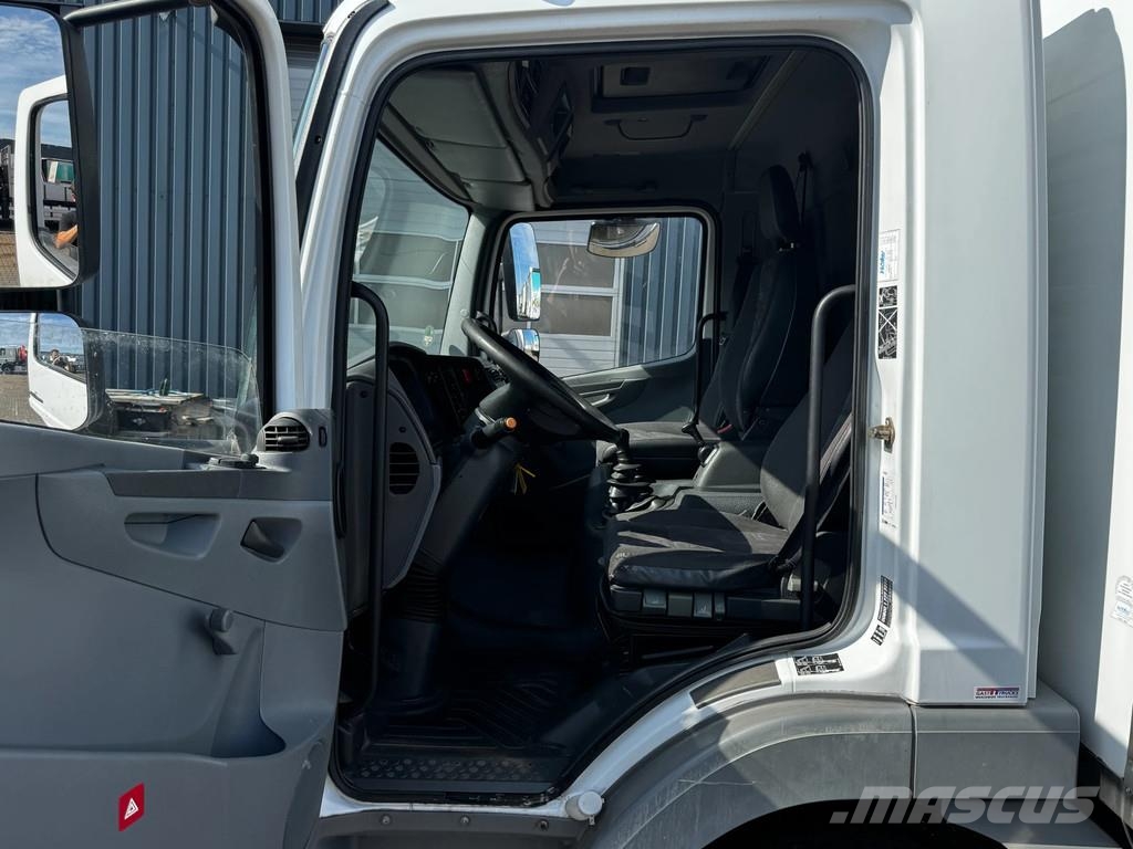 Mercedes-Benz Atego 815 Euro 4 Manual / Spring / Frigo Carrier X Kühlkoffer