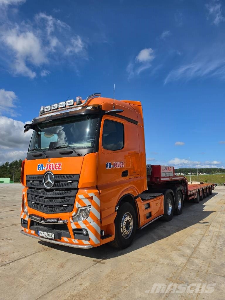 Nooteboom MCO-58-05V Låg lastande semi trailer