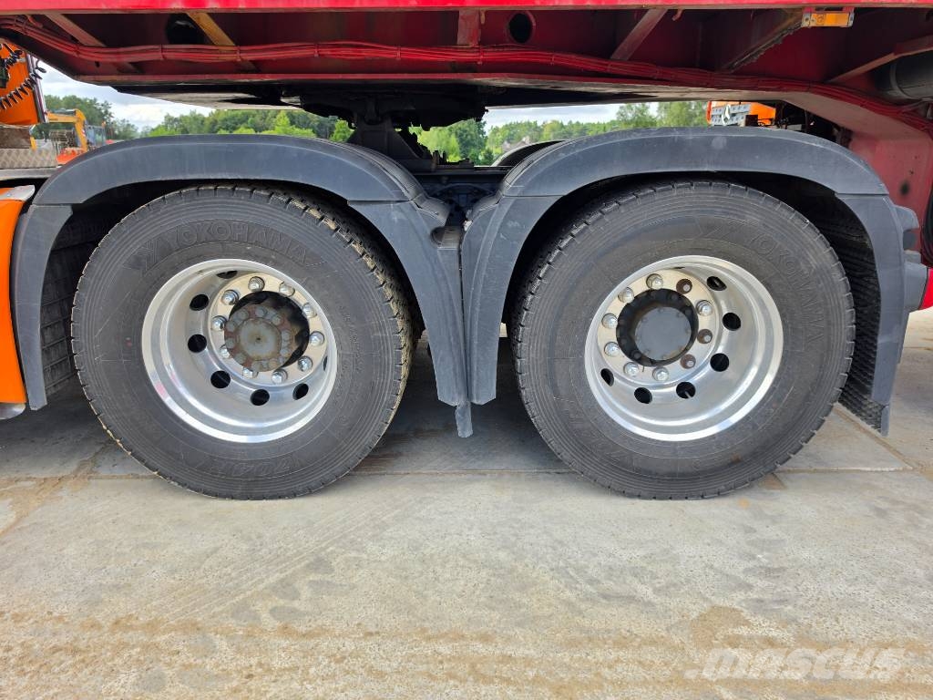 Nooteboom MCO-58-05V Låg lastande semi trailer