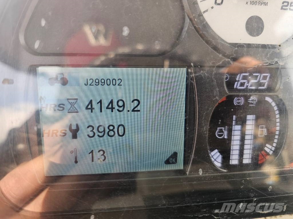 Massey Ferguson 5712 S 2018r Traktori