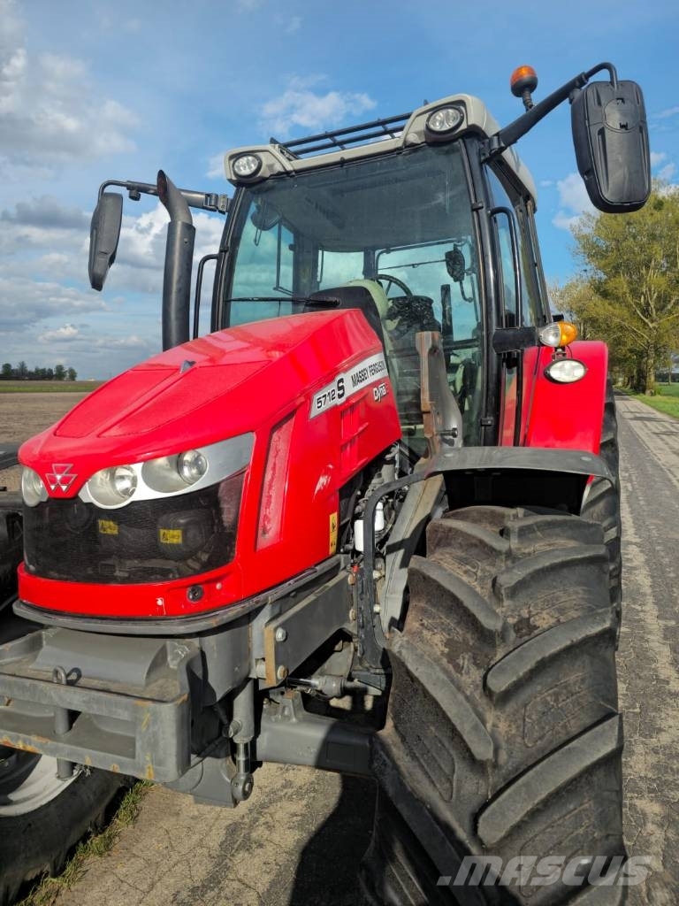 Massey Ferguson 5712 S 2018r Traktori