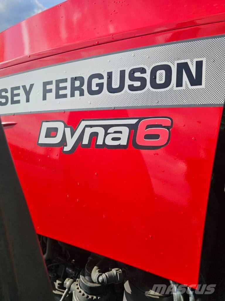 Massey Ferguson 5712 S 2018r Traktori