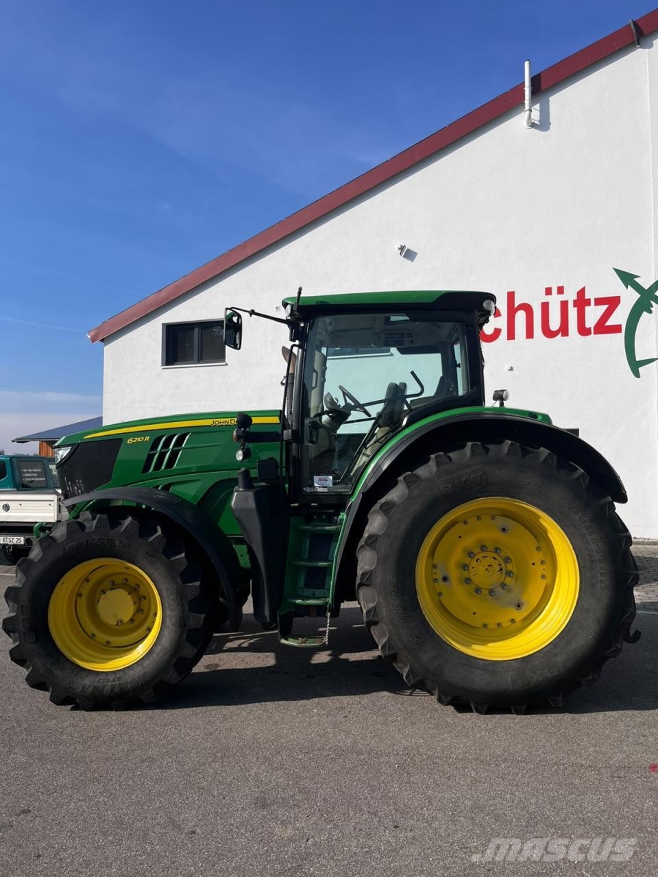 John Deere 6210R FKH 40 km/h TOP Traktorer