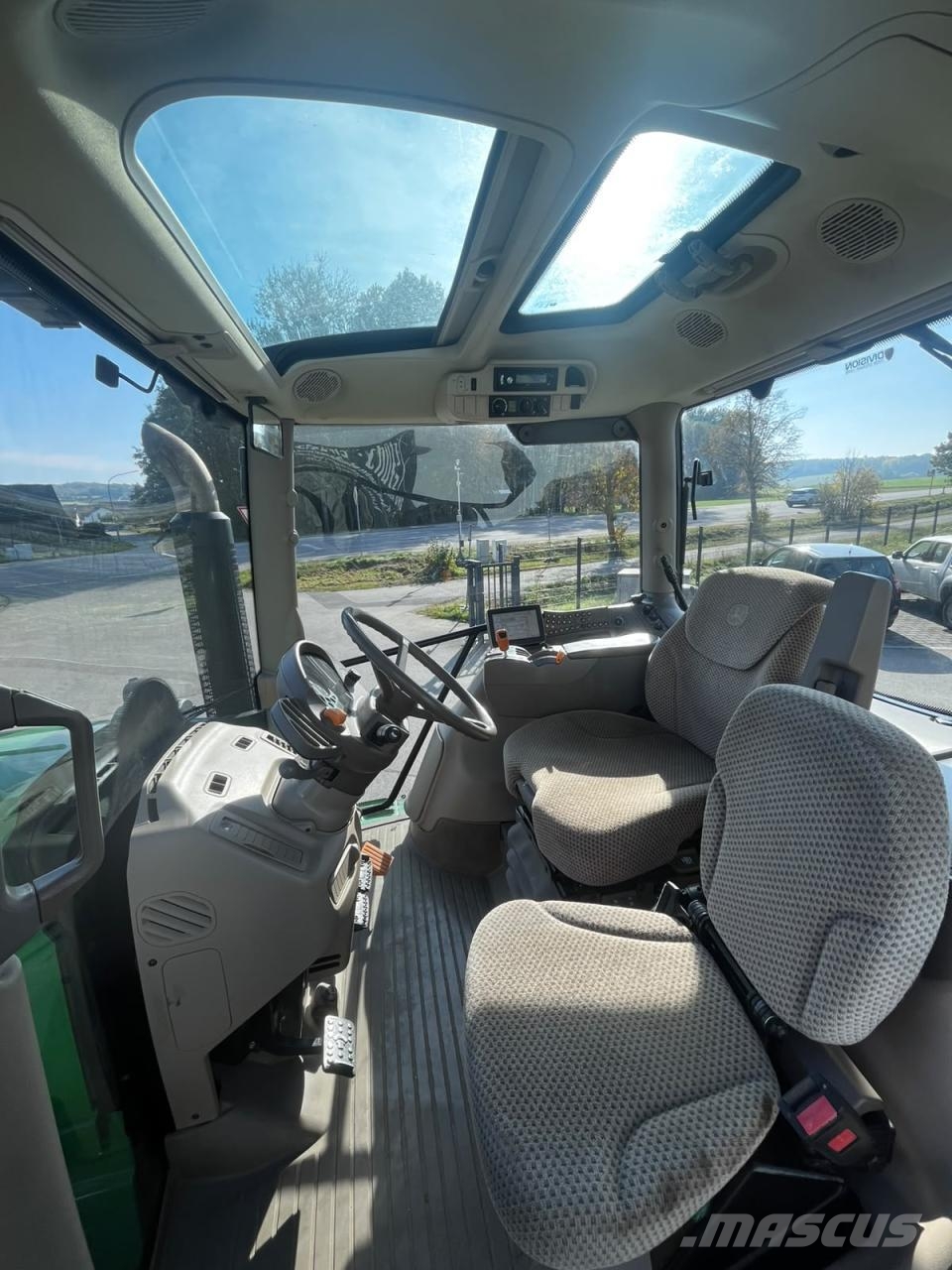 John Deere 6210R FKH 40 km/h TOP Traktorer