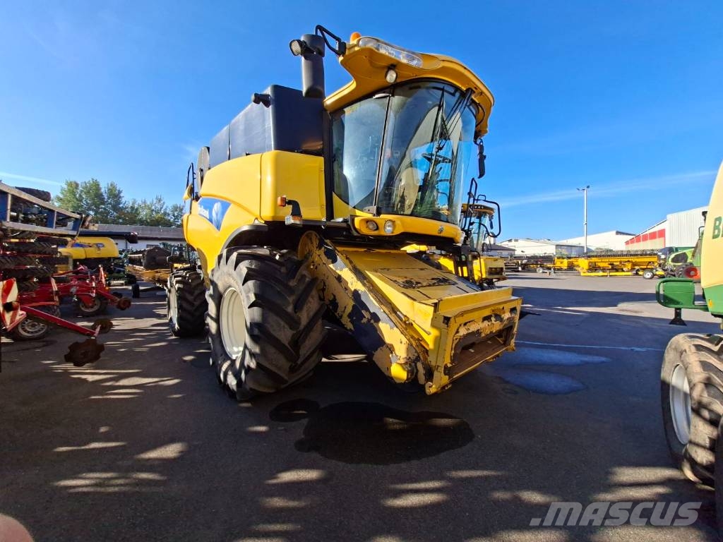 New Holland CX 8080 Kombajni