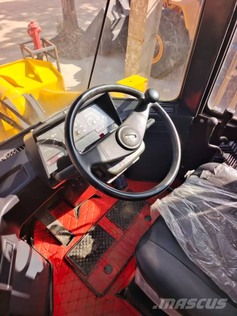 Komatsu WA 320-3 made in Japan Utovarivači na kotačima