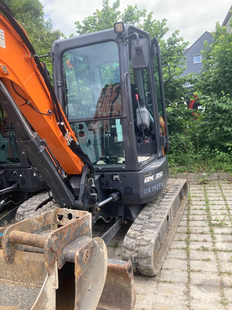 Doosan Kurzheckbagger DX 35 Z-7 Raupenbagger