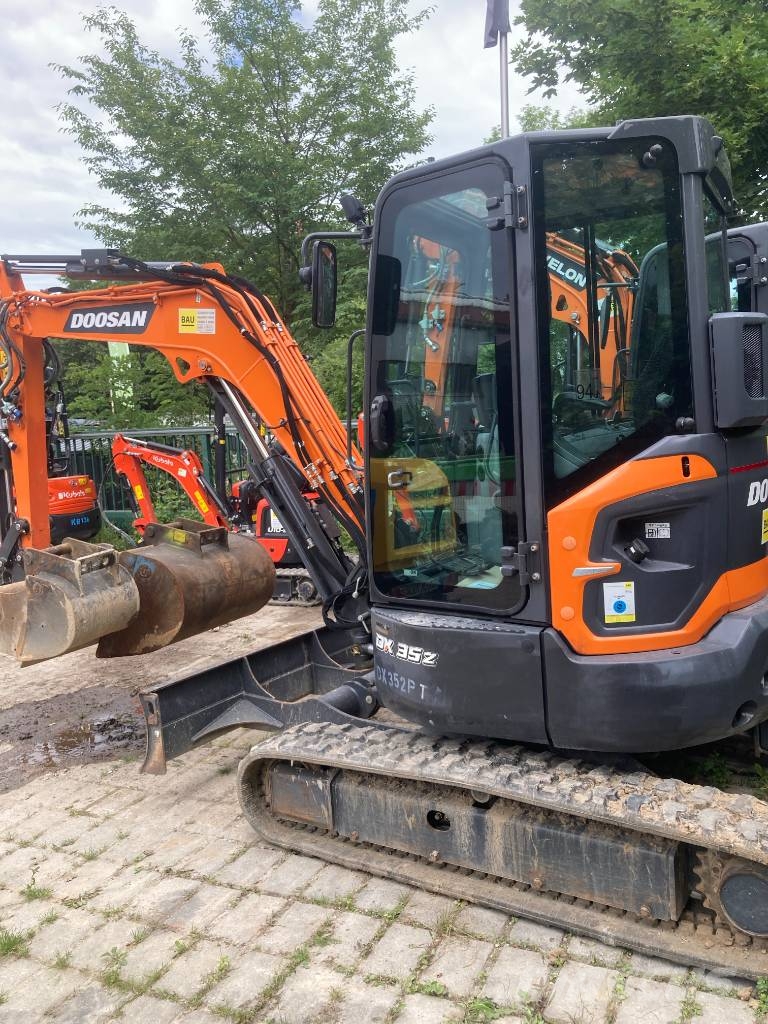 Doosan Kurzheckbagger DX 35 Z-7 Raupenbagger