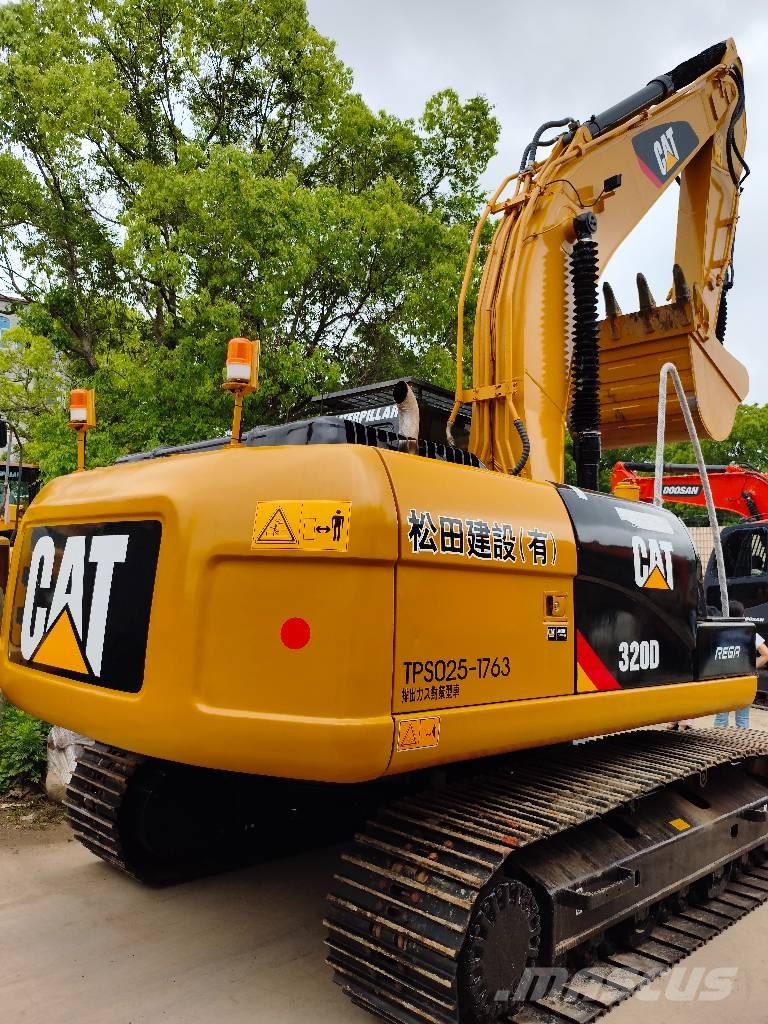 CAT 320 D 履带挖掘机
