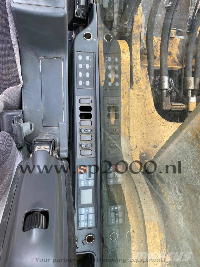 CAT 345 D L Rupsgraafmachines
