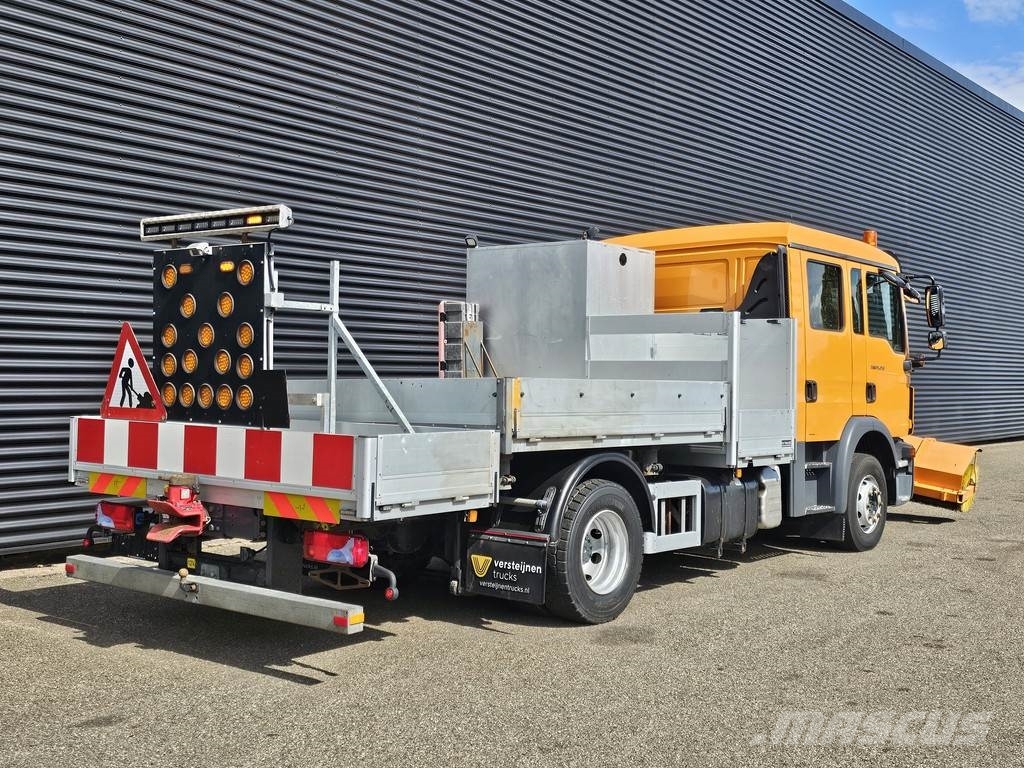 MAN TGM 15.240 BL / TIPPER / DOKA / VEEG / SWEEPER Caminhões varredoras