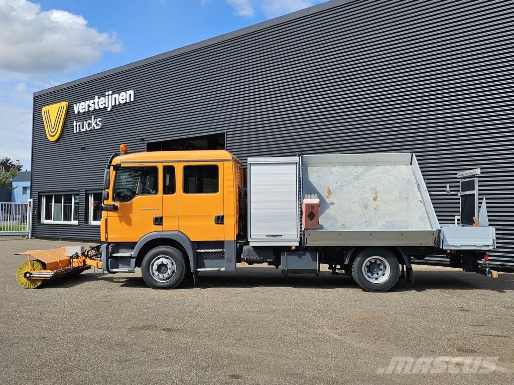 MAN TGM 15.240 BL / TIPPER / DOKA / VEEG / SWEEPER Caminhões varredoras