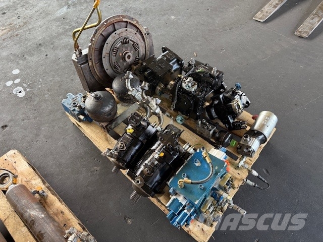 Liebherr L 556 HYDRAULIC PUMP A10V045 Hüdraulika