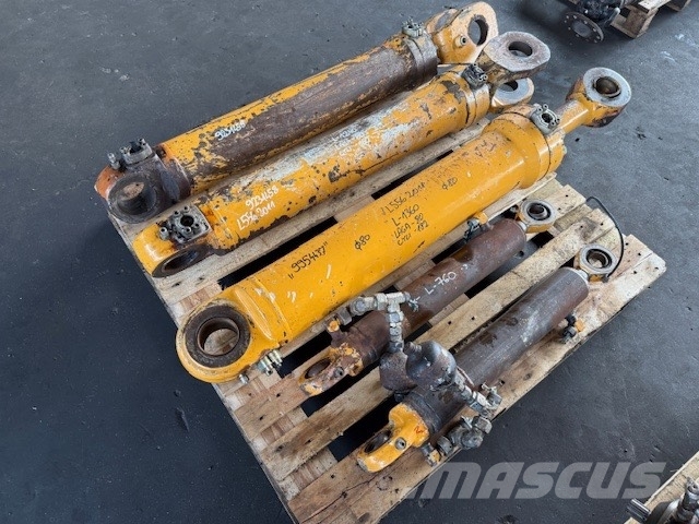 Liebherr L 556 HYDRAULIC PUMP A10V045 Hüdraulika