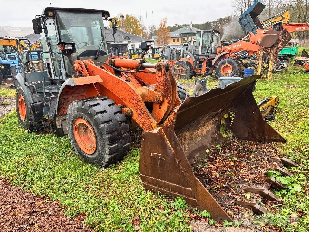 Hitachi ZW 250 Rataslaadurid