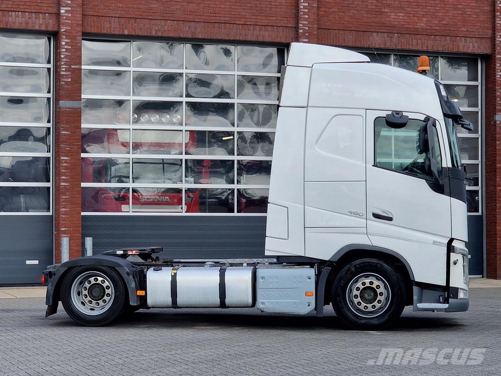 Volvo FH 13.460 Globetrotter 4x2 - Low deck - Full air - Tegljači
