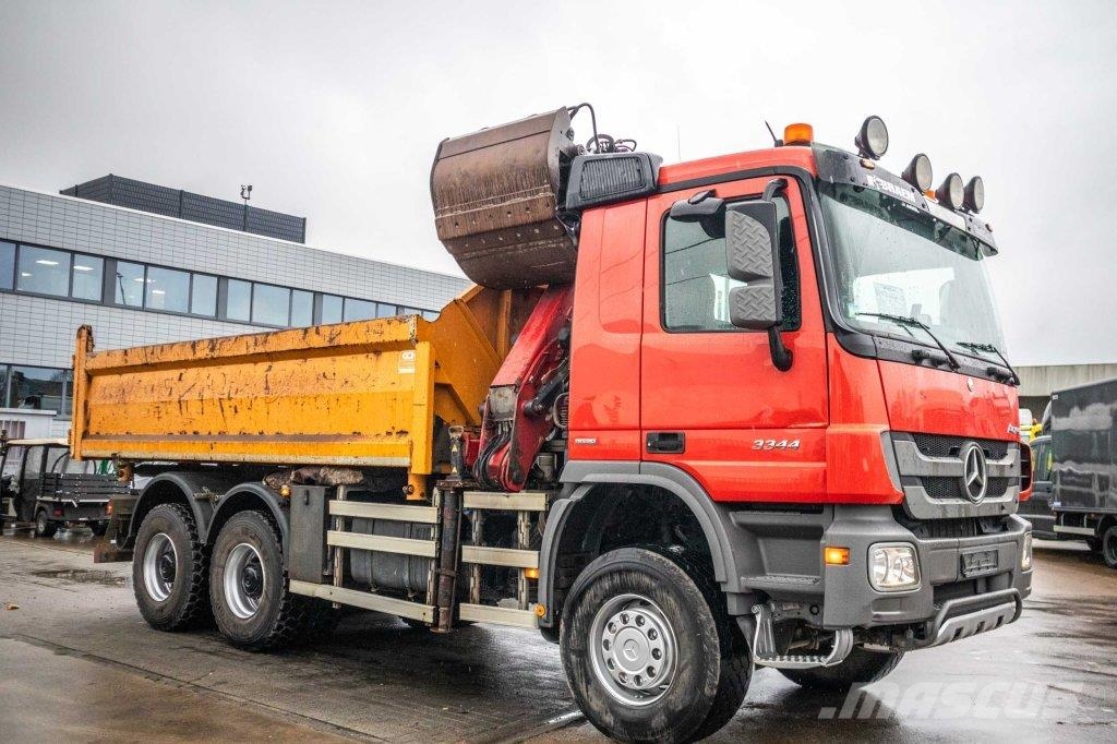 Mercedes-Benz ACTROS 3344 AK-MP3 + HMF1643 Z2 Самоскиди