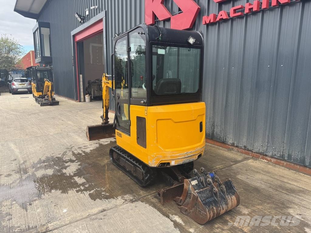 JCB 15 C-1 1.6t Mini Excavator with 3 Buckets Miniekskavaatorid < 7 t