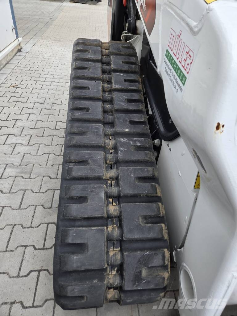 Bobcat T76 HIghFlow لوادر زحافة