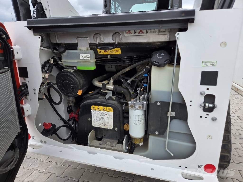 Bobcat T76 HIghFlow لوادر زحافة