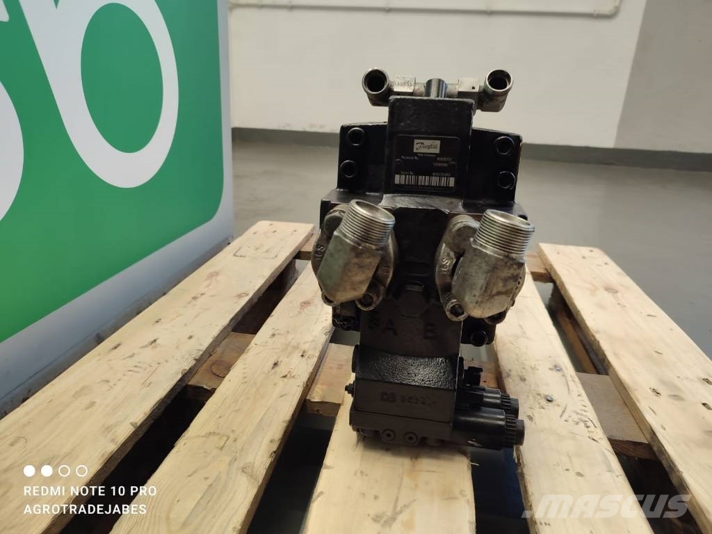 Manitou Hydromotor 52500588 MANITOU MLT 625-75H محركات