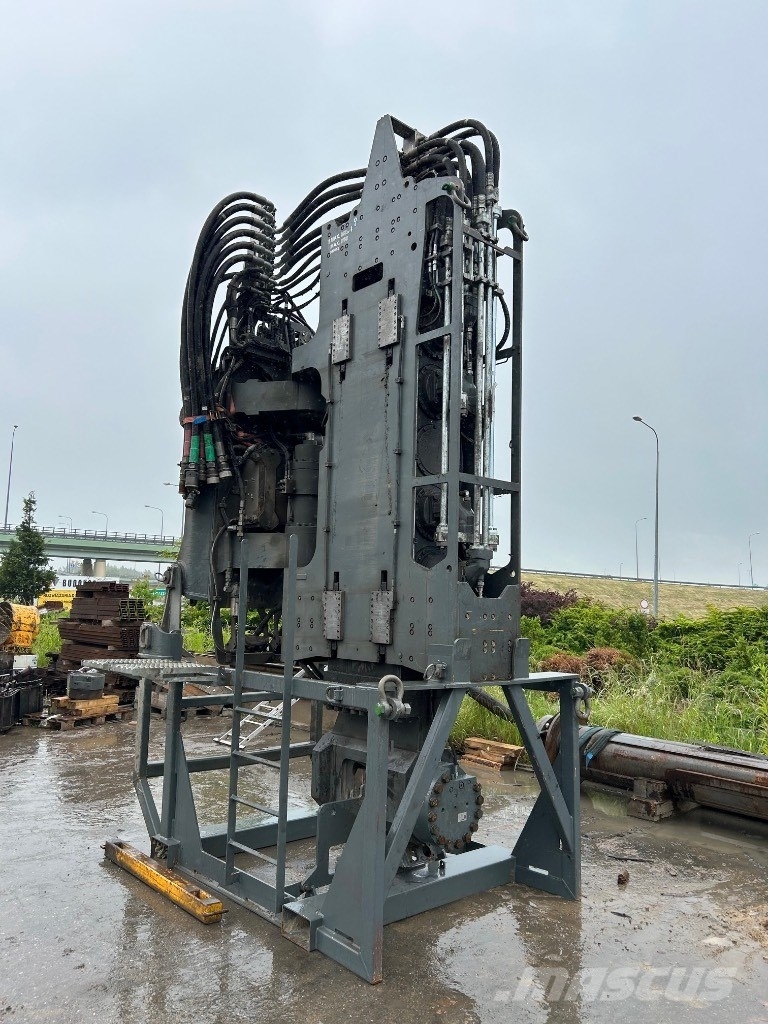 Liebherr LV36 Вибропогружатели