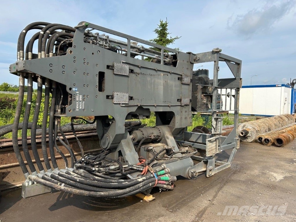 Liebherr LV36 Вибропогружатели