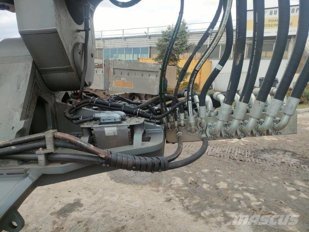 Liebherr LV36 Вибропогружатели