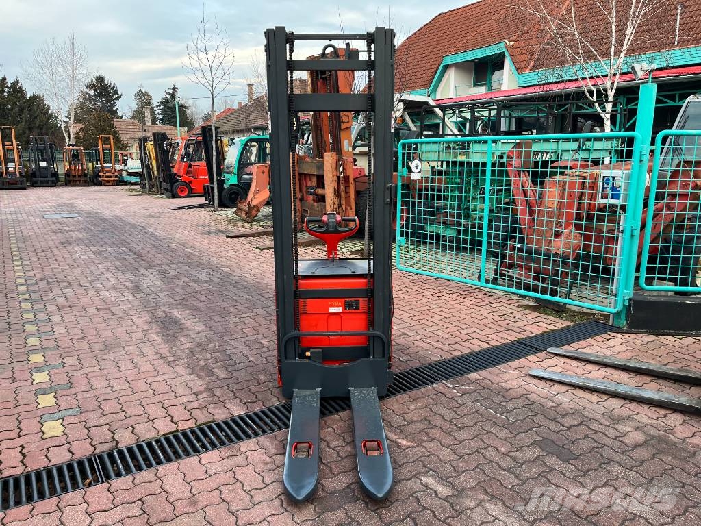 Linde L 14 V-3816 OB 보행식 리치 지게차