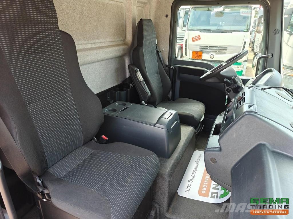 MAN TGL 10.180 4x2 DayCab Euro5 - Enclosed Box 6.7m + Camiones con caja de remolque