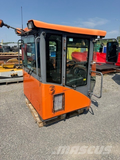 Doosan DL 300-5 USED CAB Cabina