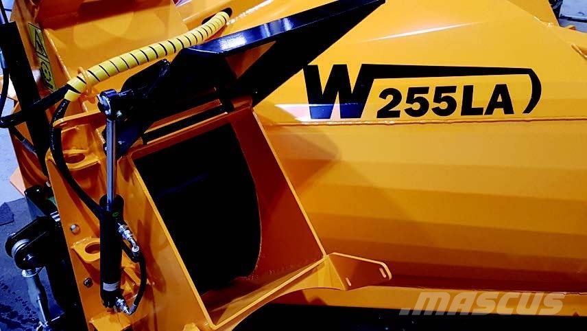 Wieska W255LA ja W273LA, hinnat alkaen Snežne freze