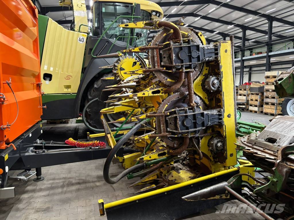 Krone Big X 700 OptiMaize علافات ذاتية الدفع