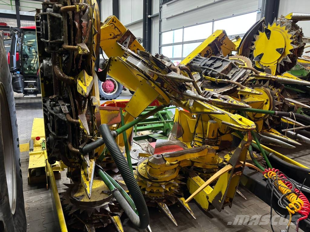 Krone Big X 700 OptiMaize علافات ذاتية الدفع