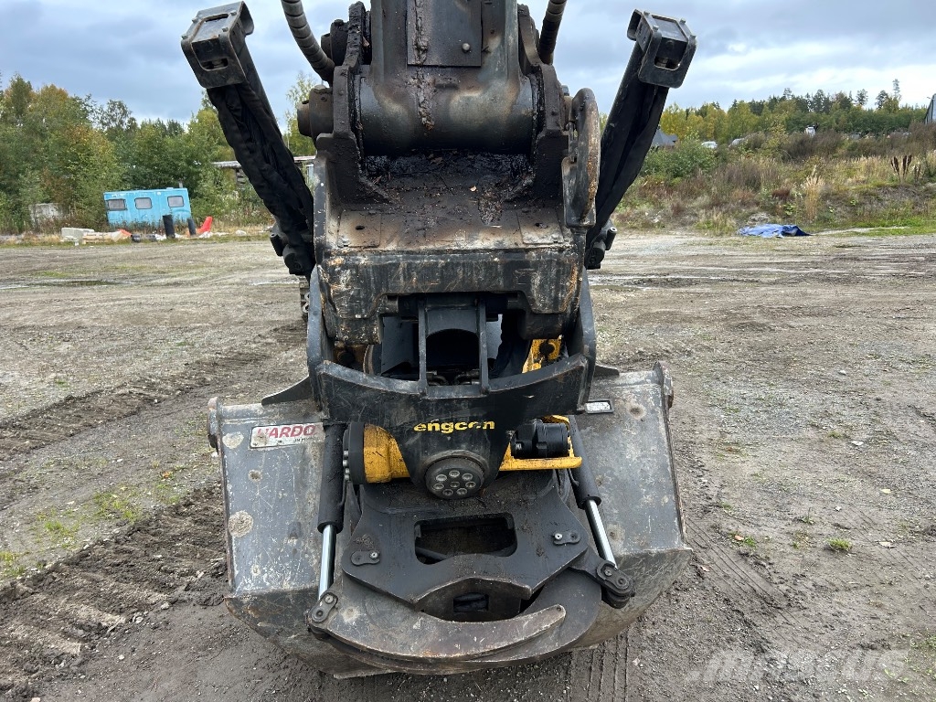 Hyundai HX 300 AL Kāpurķēžu ekskavatori