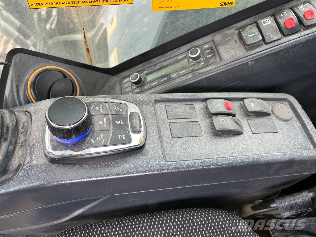 Hyundai HX 300 AL Kāpurķēžu ekskavatori