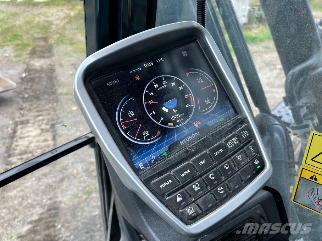 Hyundai HX 300 AL Kāpurķēžu ekskavatori