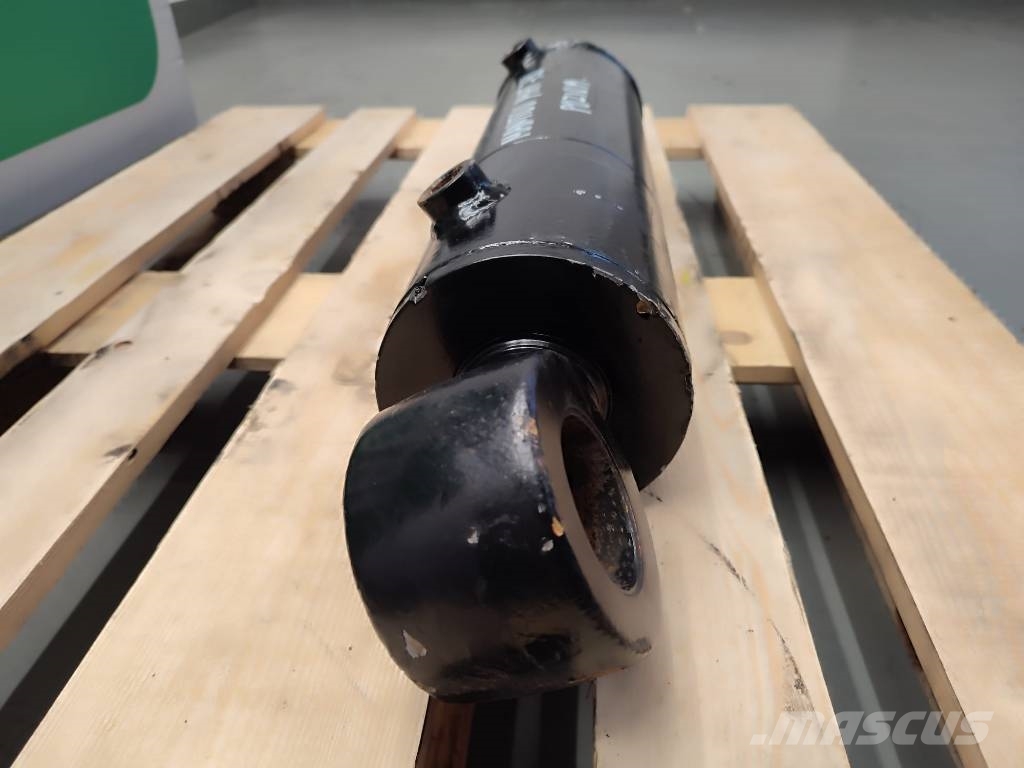 Bucket leveling cylinder Manitou MHT 790 b 液压