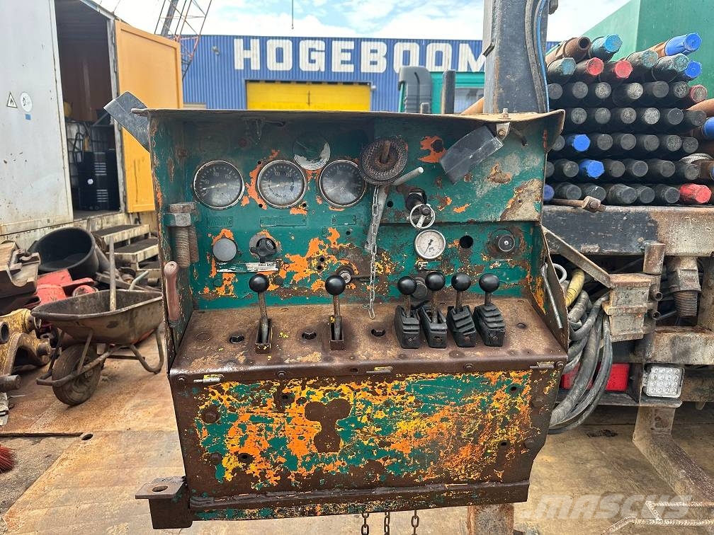 Volvo terberg fm1350 water well drill 500m mudpump Verticale Boorinstallaties