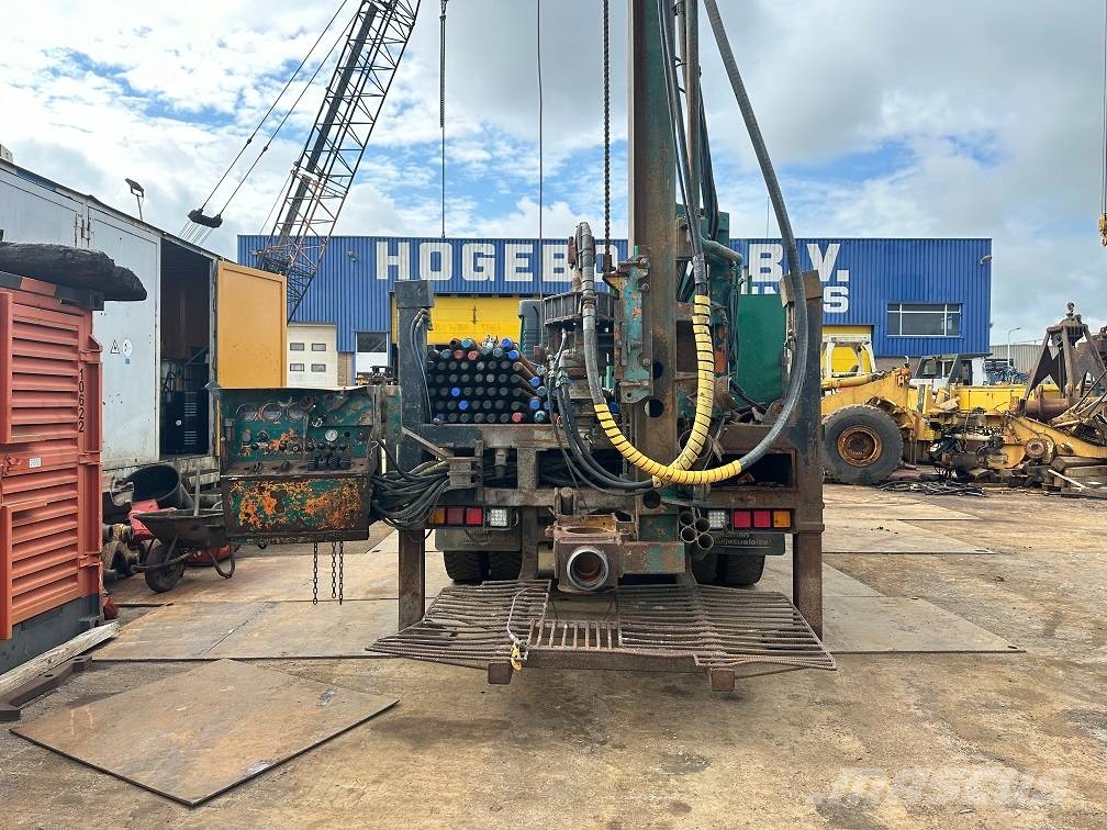 Volvo terberg fm1350 water well drill 500m mudpump Verticale Boorinstallaties