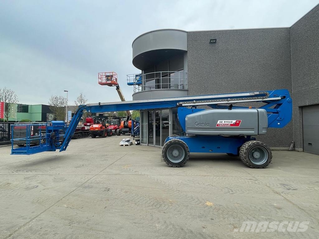 Genie Z80-60 Plataformas con brazo de elevación manual