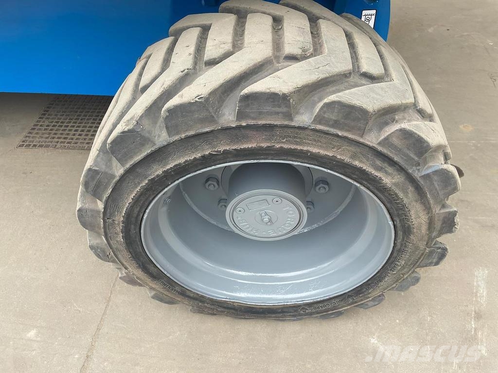 Genie Z80-60 Plataformas con brazo de elevación manual