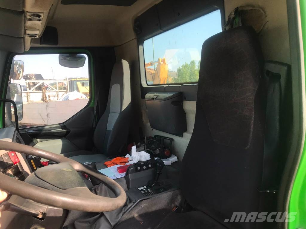 Renault Kerax 370.26 Camiones grúa