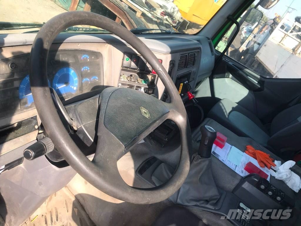 Renault Kerax 370.26 Camiones grúa