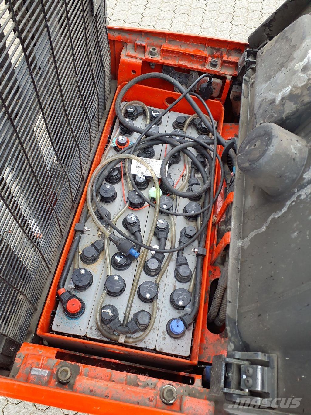 Linde L14AP Elektromos gyalogkíséretű targoncák